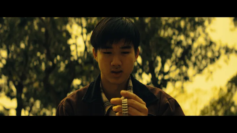 La Montre — still 7
